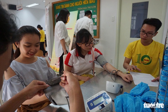 Mời bạn đọc hiến máu, hưởng ứng Ngày hội Hoa hướng dương 2019 - Ảnh 1. Mời bạn đọc hiến máu, hưởng ứng Ngày hội Hoa hướng dương 2019 - Ảnh 1.