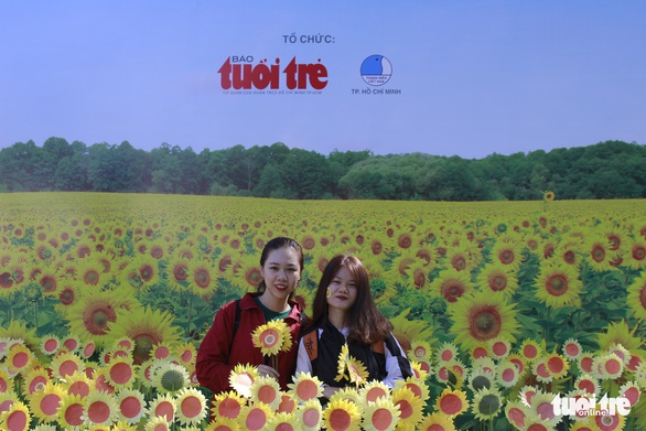 Mời bạn đọc hiến máu, hưởng ứng Ngày hội Hoa hướng dương 2019 - Ảnh 5. Mời bạn đọc hiến máu, hưởng ứng Ngày hội Hoa hướng dương 2019 - Ảnh 5.