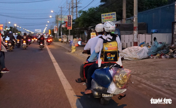 Lên lại Sài Gòn với trĩu nặng quà quê - Ảnh 6. Lên lại Sài Gòn với trĩu nặng quà quê - Ảnh 6.