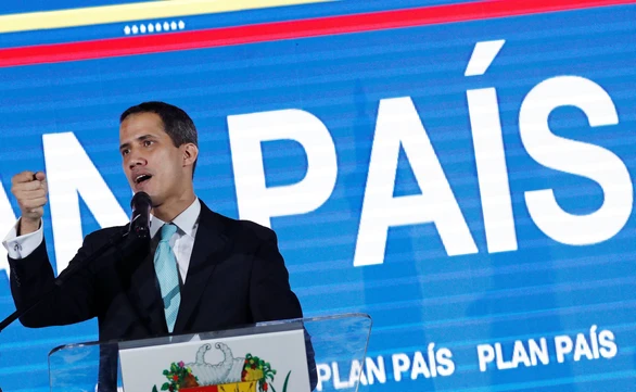 Tướng không quân Venezuela công nhận ‘Tổng thống lâm thời’ Guaido - Ảnh 1. Tướng không quân Venezuela công nhận ‘Tổng thống lâm thời’ Guaido - Ảnh 1.