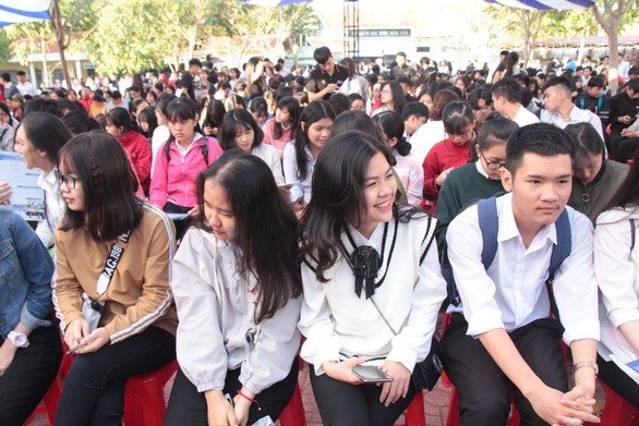 Bắt đầu tư vấn tuyển sinh hướng nghiệp tại Đắk Lắk - Ảnh 3. Bắt đầu tư vấn tuyển sinh hướng nghiệp tại Đắk Lắk - Ảnh 3.