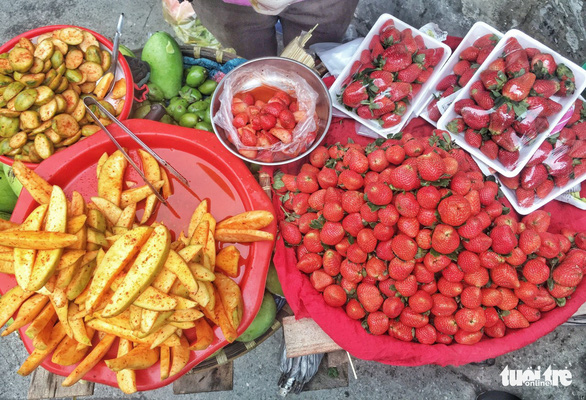 7 món ăn vặt Hà Nội chỉ nhìn thôi cũng thèm - Ảnh 1. 7 món ăn vặt Hà Nội chỉ nhìn thôi cũng thèm - Ảnh 1.