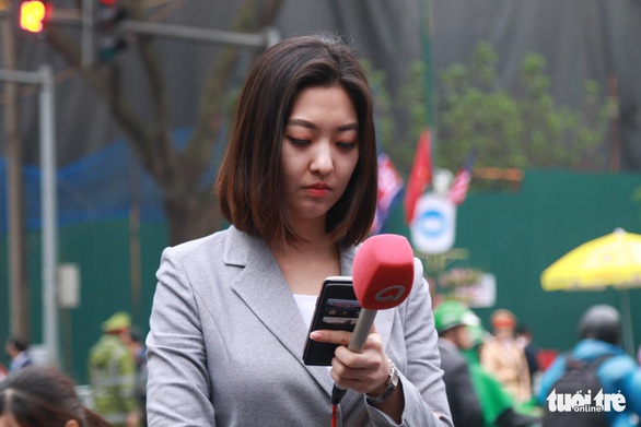 Sốt với thần thái phóng viên Hàn đưa tin thượng đỉnh Mỹ - Triều - Ảnh 7. Sốt với thần thái phóng viên Hàn đưa tin thượng đỉnh Mỹ - Triều - Ảnh 7.