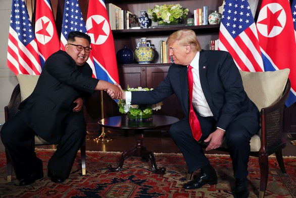 Báo Hàn: Ông Trump và ông Kim sẽ gặp mặt ít nhất 5 lần ở Hà Nội - Ảnh 1. Báo Hàn: Ông Trump và ông Kim sẽ gặp mặt ít nhất 5 lần ở Hà Nội - Ảnh 1.