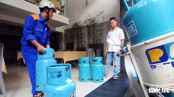 Giá gas tăng lần thứ 3 liên tiếp, thêm 17.000 đồng - Ảnh 1. Giá gas tăng lần thứ 3 liên tiếp, thêm 17.000 đồng - Ảnh 1.