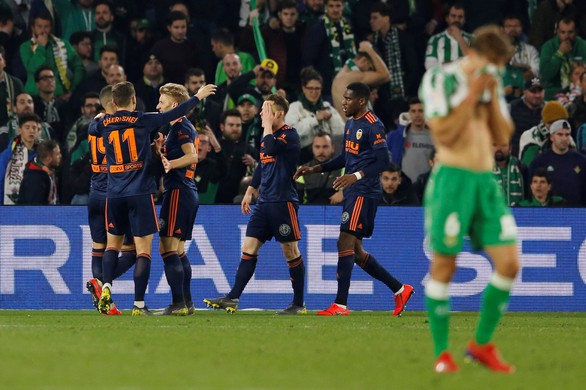 Joaquin ghi bàn từ chấm phạt góc, Real Betis vẫn bị cầm chân - Ảnh 2. Joaquin ghi bàn từ chấm phạt góc, Real Betis vẫn bị cầm chân - Ảnh 2.