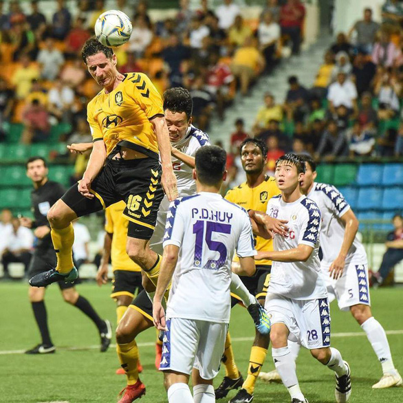 Hà Nội FC bị cầm hòa trên đất Singapore - Ảnh 2. Hà Nội FC bị cầm hòa trên đất Singapore - Ảnh 2.