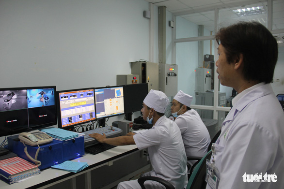 Bệnh nhân Bệnh viện Ung bướu TP. HCM có thể điều trị tại Đà Nẵng - Ảnh 1.
