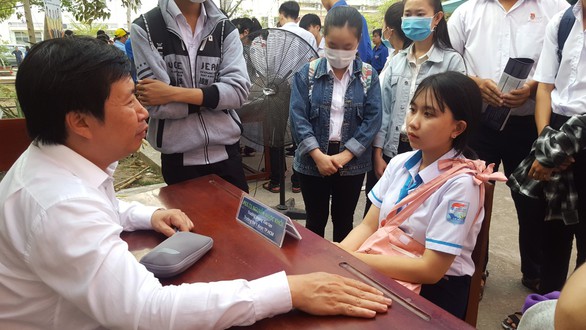 Học sinh Cà Mau muốn ra trường về phục vụ tỉnh nhà - Ảnh 6. Học sinh Cà Mau muốn ra trường về phục vụ tỉnh nhà - Ảnh 6.