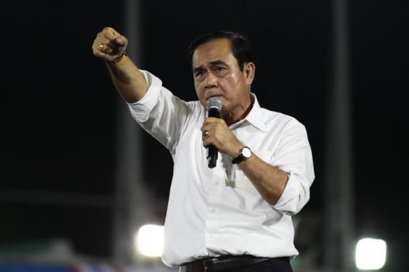 Trước ngày bầu cử, Thủ tướng Prayut thề xả thân vì đất nước - Ảnh 1. Trước ngày bầu cử, Thủ tướng Prayut thề xả thân vì đất nước - Ảnh 1.