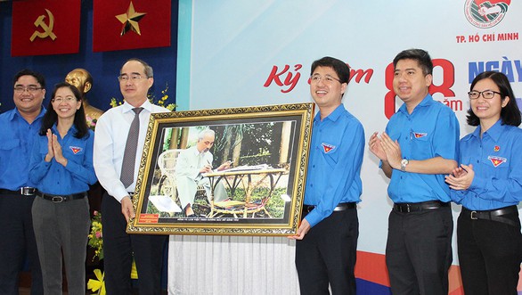 Đoàn ngày càng mạnh hơn, tuổi trẻ phải đi đầu - Ảnh 1. Đoàn ngày càng mạnh hơn, tuổi trẻ phải đi đầu - Ảnh 1.