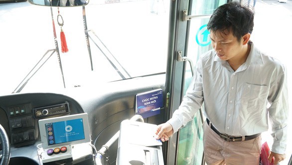 Xin ngưng tuyến buýt bến xe Miền Đông - bến xe Chợ Lớn vì lỗ tiền tỉ - Ảnh 1. Xin ngưng tuyến buýt bến xe Miền Đông - bến xe Chợ Lớn vì lỗ tiền tỉ - Ảnh 1.