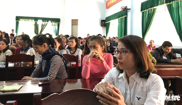 Cô giáo dôi dư bị cắt hợp đồng kiện đòi bồi thường 76 triệu - Ảnh 1. Cô giáo dôi dư bị cắt hợp đồng kiện đòi bồi thường 76 triệu - Ảnh 1.