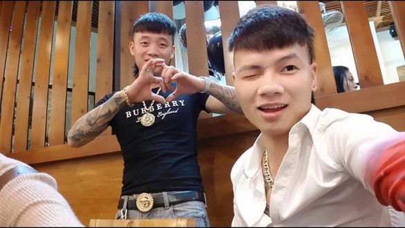 Giang hồ mạng: Người trẻ xem cho vui vì tò mò? - Ảnh 1. Giang hồ mạng: Người trẻ xem cho vui vì tò mò? - Ảnh 1.