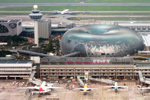 100 sân bay tốt nhất thế giới: Nội Bài tụt hạng, không có Tân Sơn Nhất - Ảnh 1. 100 sân bay tốt nhất thế giới: Nội Bài tụt hạng, không có Tân Sơn Nhất - Ảnh 1.