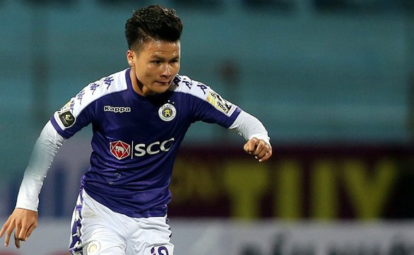 Bán được hàng trăm áo đấu, CLB Hà Nội tự tin mơ xa - Ảnh 1. Bán được hàng trăm áo đấu, CLB Hà Nội tự tin mơ xa - Ảnh 1.
