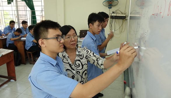 Phân luồng sau THCS: Nói mãi mà...vẫn dồn cục - Ảnh 3. Phân luồng sau THCS: Nói mãi mà...vẫn dồn cục - Ảnh 3.