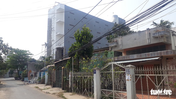 Nhà yến của cựu phó Ban nội chính tỉnh được tồn tại nhưng phải khắc phục - Ảnh 3. Nhà yến của cựu phó Ban nội chính tỉnh được tồn tại nhưng phải khắc phục - Ảnh 3.