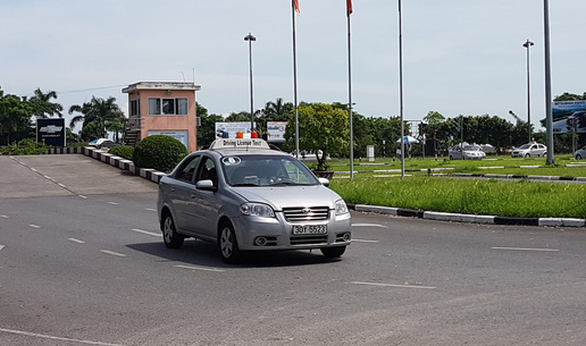 Quy định mất bằng lái xe lần 2 trở lên phải thi lại từng có dự thảo - Ảnh 1. Quy định mất bằng lái xe lần 2 trở lên phải thi lại từng có dự thảo - Ảnh 1.