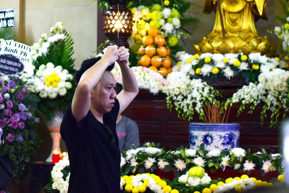 Quyền Linh: Ở đâu có Vũ là rộn ràng, đầy ắp tiếng cười... - Ảnh 7. Quyền Linh: Ở đâu có Vũ là rộn ràng, đầy ắp tiếng cười... - Ảnh 7.