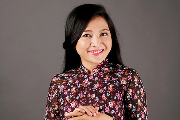 MC Quỳnh Hương: Sau ‘Thay lời muốn nói’ là ‘Khi cần chia sẻ’ - Ảnh 1. MC Quỳnh Hương: Sau ‘Thay lời muốn nói’ là ‘Khi cần chia sẻ’ - Ảnh 1.