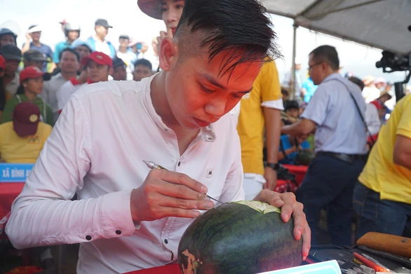 Thủ phủ dưa hấu miền Trung mở lễ hội dưa hấu - Ảnh 3. Thủ phủ dưa hấu miền Trung mở lễ hội dưa hấu - Ảnh 3.