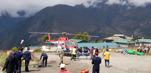 Máy bay gặp nạn ở sân bay trên núi, 3 người thiệt mạng - Ảnh 3.
