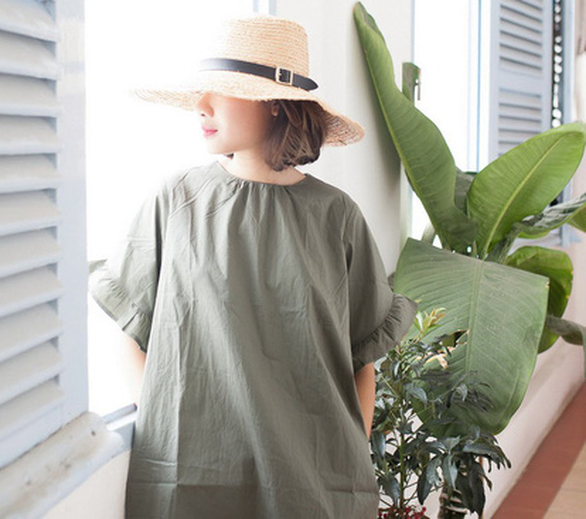 Hải Minh - cô gái nhỏ và thời trang bền vững từ cói - Ảnh 1. Hải Minh - cô gái nhỏ và thời trang bền vững từ cói - Ảnh 1.