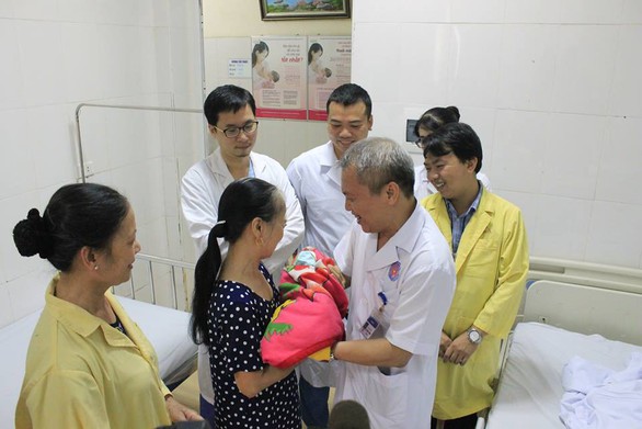 Sản phụ bị tim bẩm sinh phức tạp sinh con thành công - Ảnh 1. Sản phụ bị tim bẩm sinh phức tạp sinh con thành công - Ảnh 1.