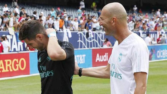 HLV Zidane bị tố lạm quyền vì để con trai bắt chính trong khung gỗ Real Madrid - Ảnh 1. HLV Zidane bị tố lạm quyền vì để con trai bắt chính trong khung gỗ Real Madrid - Ảnh 1.