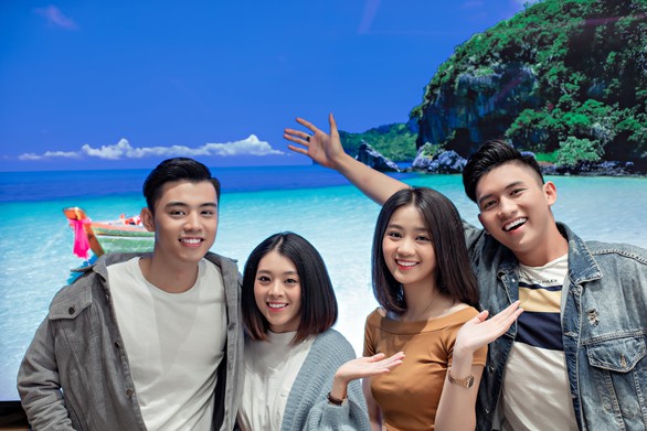 Chụp ảnh dịch chuyển tức thời: Quan trọng không chỉ là thần thái - Ảnh 5. Chụp ảnh dịch chuyển tức thời: Quan trọng không chỉ là thần thái - Ảnh 5.