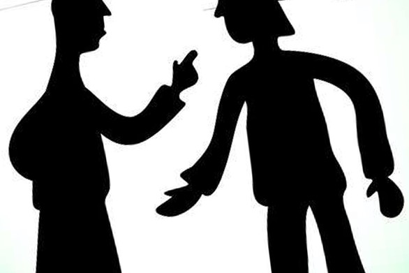 Nửa đêm, bạn còn gọi lên mạng chửi phụ - Ảnh 2. Nửa đêm, bạn còn gọi lên mạng chửi phụ - Ảnh 2.
