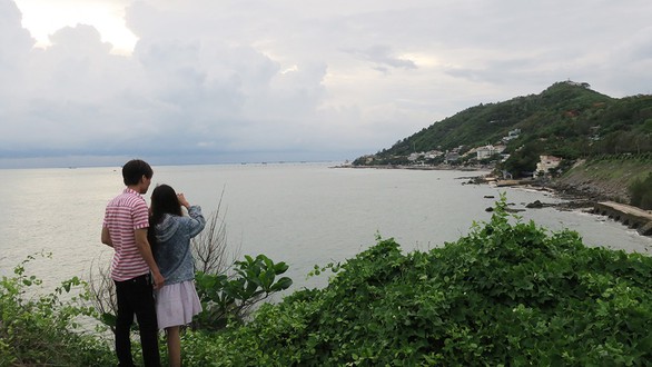 Những cơn say nắng bạn đời... của người khác - Ảnh 1. Những cơn say nắng bạn đời... của người khác - Ảnh 1.