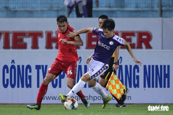Vòng 6 V-League 2019: Điểm sáng và tối trên sân Hàng Đẫy - Ảnh 1. Vòng 6 V-League 2019: Điểm sáng và tối trên sân Hàng Đẫy - Ảnh 1.