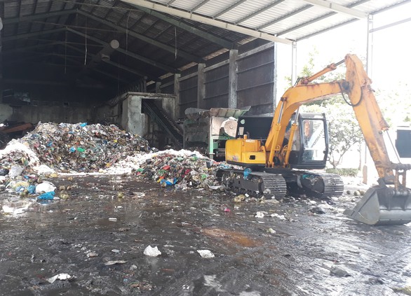Trong 7 năm phát hiện hơn 300 xác thai nhi lẫn trong rác ở Cà Mau - Ảnh 1.