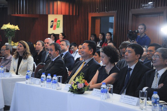 Chương trình liên kết Đại học FPT và Đại học Công nghệ Swinburne Úc - Ảnh 1. Chương trình liên kết Đại học FPT và Đại học Công nghệ Swinburne Úc - Ảnh 1.