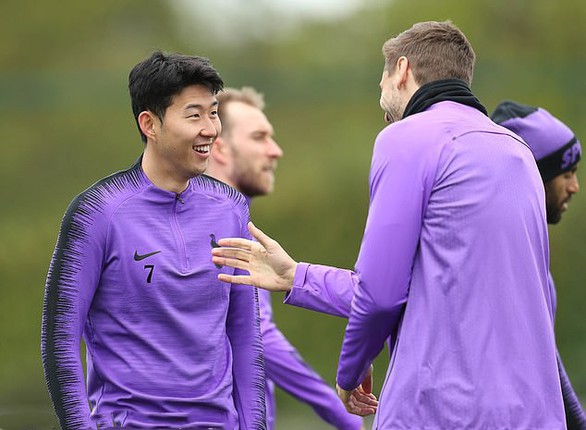 BBC dự đoán vòng 36 Premier League: M.U và Chelsea cầm chân nhau - Ảnh 1. BBC dự đoán vòng 36 Premier League: M.U và Chelsea cầm chân nhau - Ảnh 1.