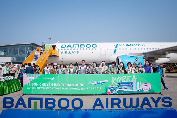 Bamboo Airways đón chuyến bay quốc tế đầu tiên từ Hàn Quốc - Ảnh 9. Bamboo Airways đón chuyến bay quốc tế đầu tiên từ Hàn Quốc - Ảnh 9.