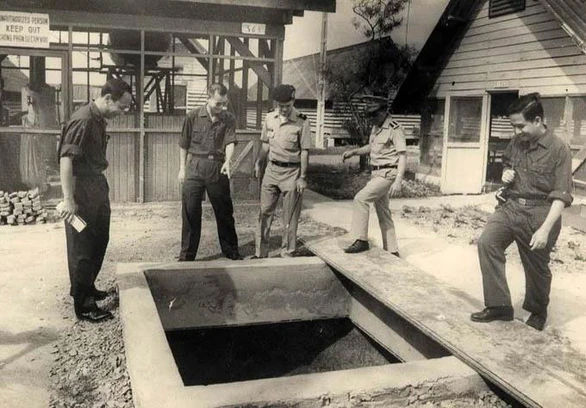 Lật giở bí mật ‘cánh quân thứ sáu’ của chiến thắng 30-4 - Ảnh 3. Lật giở bí mật ‘cánh quân thứ sáu’ của chiến thắng 30-4 - Ảnh 3.