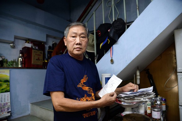 Sử dụng điện tăng kỉ lục, điện lực TP.HCM kêu gọi người dân tiết kiệm - Ảnh 1. Sử dụng điện tăng kỉ lục, điện lực TP.HCM kêu gọi người dân tiết kiệm - Ảnh 1.
