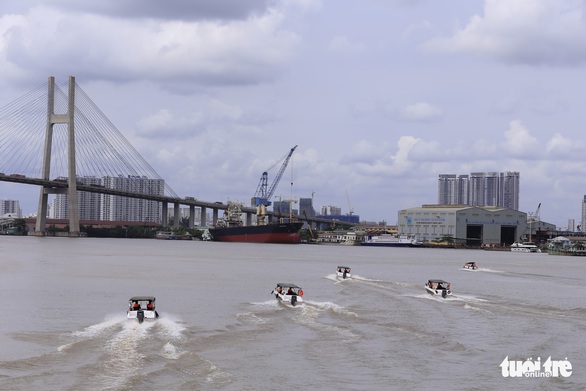 Bàn giao 2 tàu tuần tra, 10 canô cao tốc cho Bộ đội biên phòng TP.HCM - Ảnh 3. Bàn giao 2 tàu tuần tra, 10 canô cao tốc cho Bộ đội biên phòng TP.HCM - Ảnh 3.