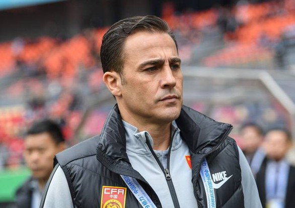HLV Fabio Cannavaro chia tay đội tuyển Trung Quốc sau 2 trận - Ảnh 1. HLV Fabio Cannavaro chia tay đội tuyển Trung Quốc sau 2 trận - Ảnh 1.