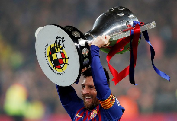Messi lại ghi bàn, Liverpool run chân... - Ảnh 1. Messi lại ghi bàn, Liverpool run chân... - Ảnh 1.