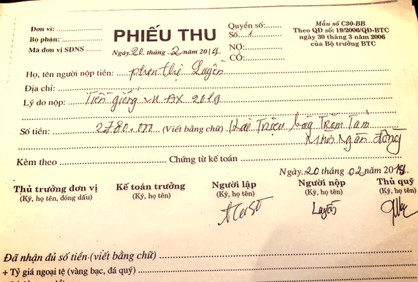 Cán bộ bán lúa giống của dân, xã nói đang chờ ý kiến - Ảnh 1. Cán bộ bán lúa giống của dân, xã nói đang chờ ý kiến - Ảnh 1.