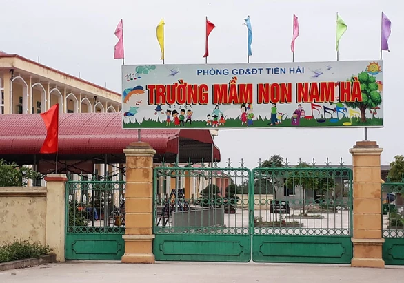 Hiệu phó Trường mầm non bị tố lừa đảo cả tỉ đồng - Ảnh 1. Hiệu phó Trường mầm non bị tố lừa đảo cả tỉ đồng - Ảnh 1.