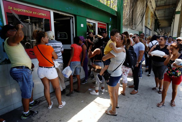 Cuba giảm trang báo vì thiếu giấy - Ảnh 1. Cuba giảm trang báo vì thiếu giấy - Ảnh 1.
