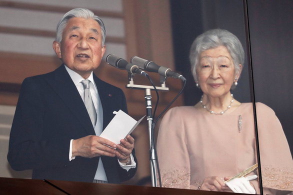 10 cột mốc quan trọng trong cuộc đời Nhật hoàng Akihito - Ảnh 2.