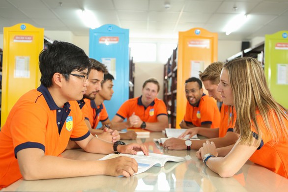 HUTECH đào tạo logistics và quản lý chuỗi cung ứng - Ảnh 3. HUTECH đào tạo logistics và quản lý chuỗi cung ứng - Ảnh 3.