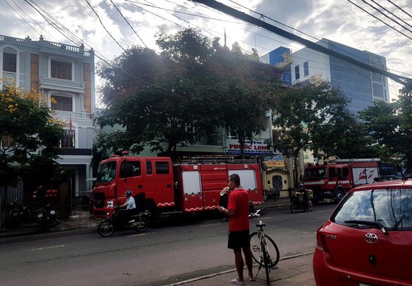 Cháy Văn phòng đăng ký đất đai lúc mờ sáng - Ảnh 1. Cháy Văn phòng đăng ký đất đai lúc mờ sáng - Ảnh 1.
