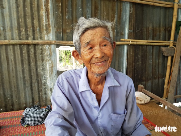 Còn nhiều rắn hổ mây khủng dưới chân Núi Cấm - Ảnh 3. Còn nhiều rắn hổ mây khủng dưới chân Núi Cấm - Ảnh 3.